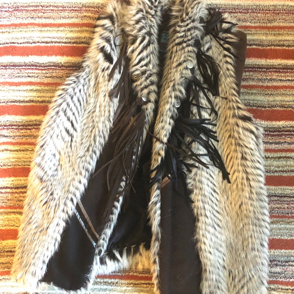 Tan brown suede leather faux fur vest SW tribal